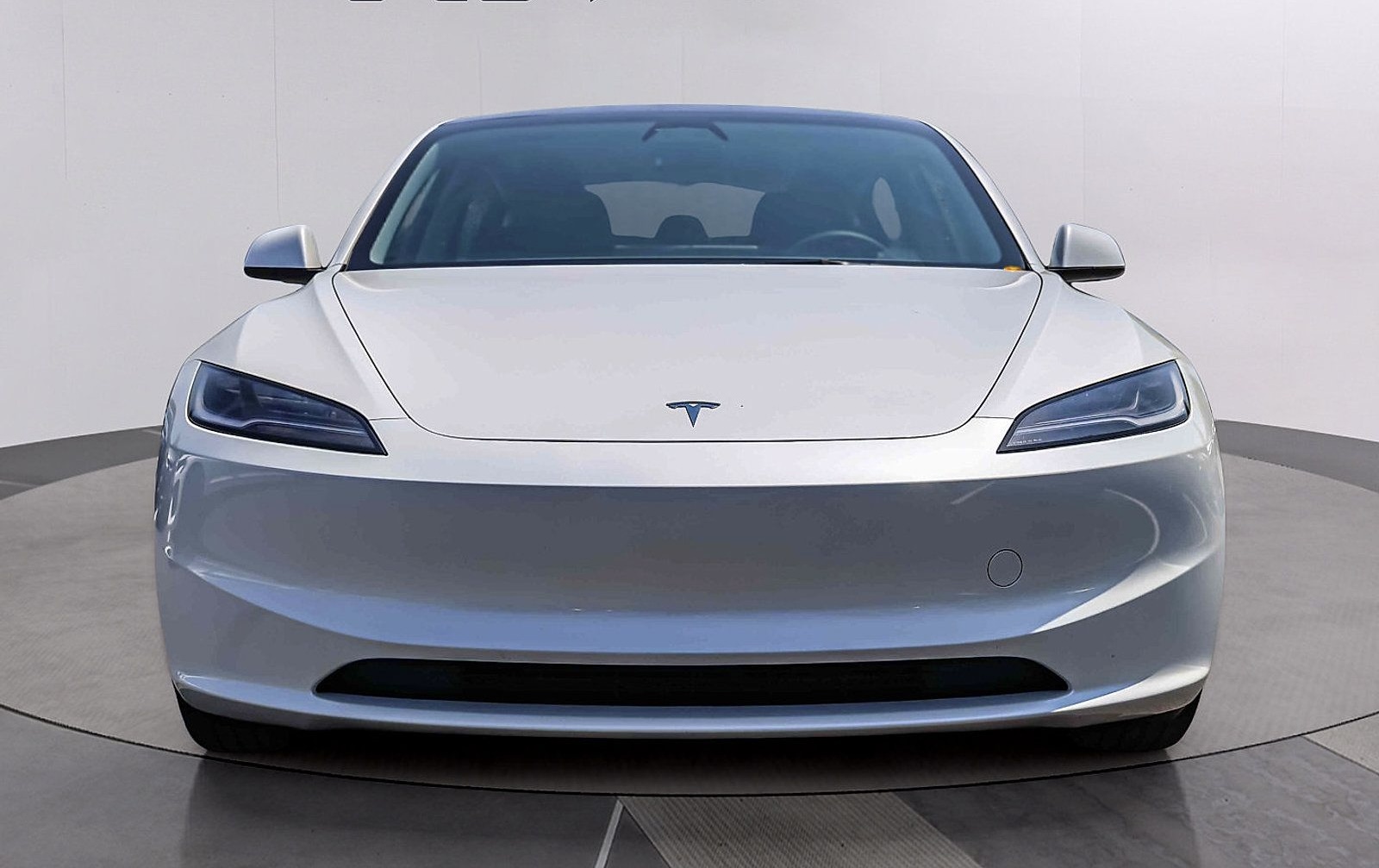 Tesla Model 3 Long Range