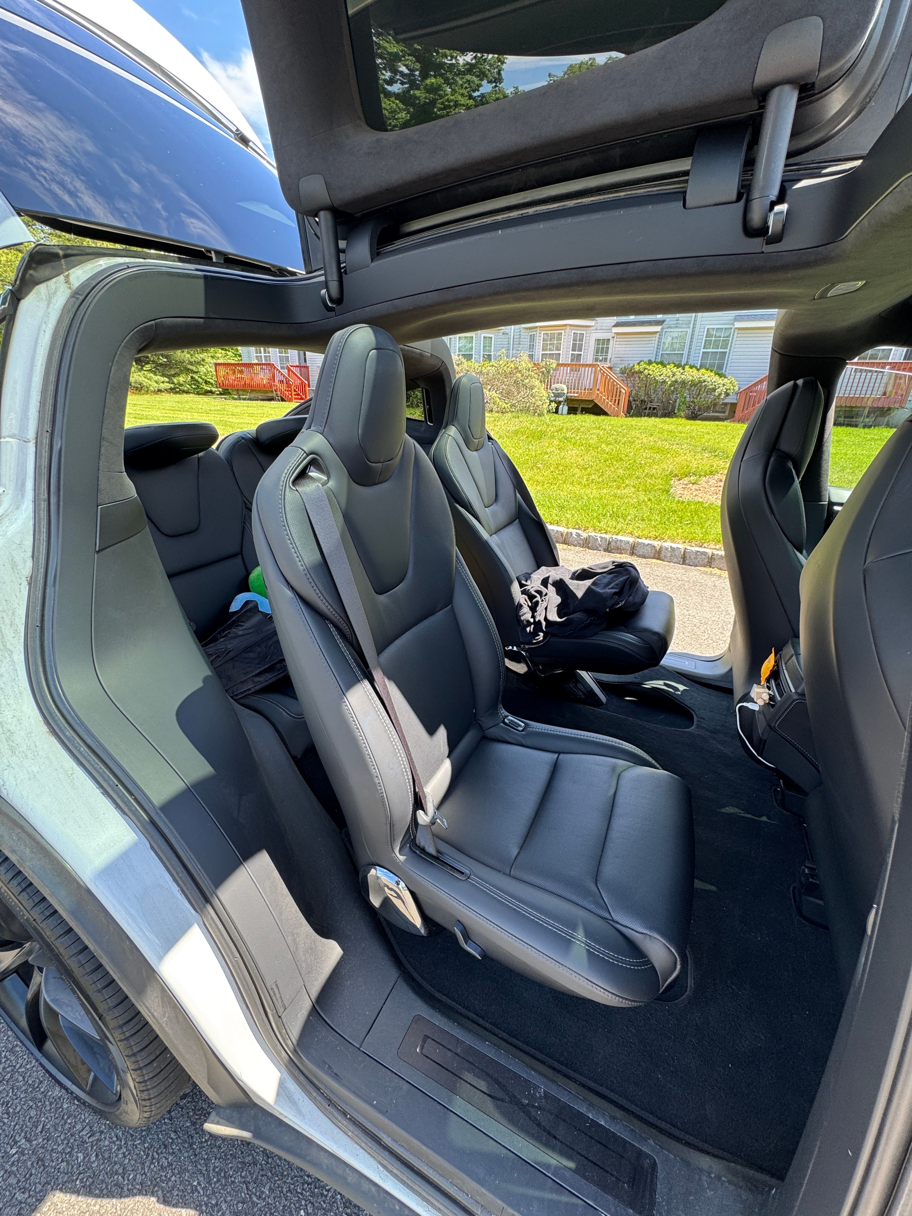 Tesla Model X Sport
