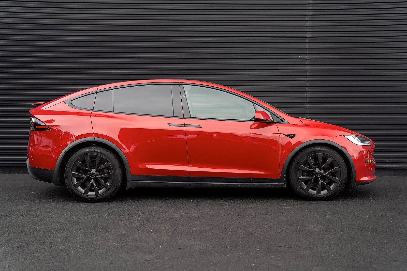 Tesla Model X AWD
