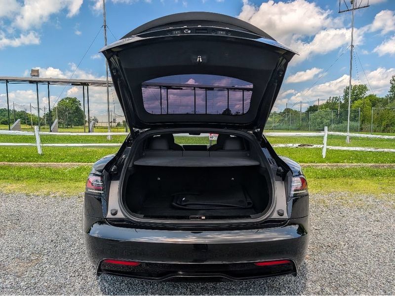 Tesla Model S Plaid
