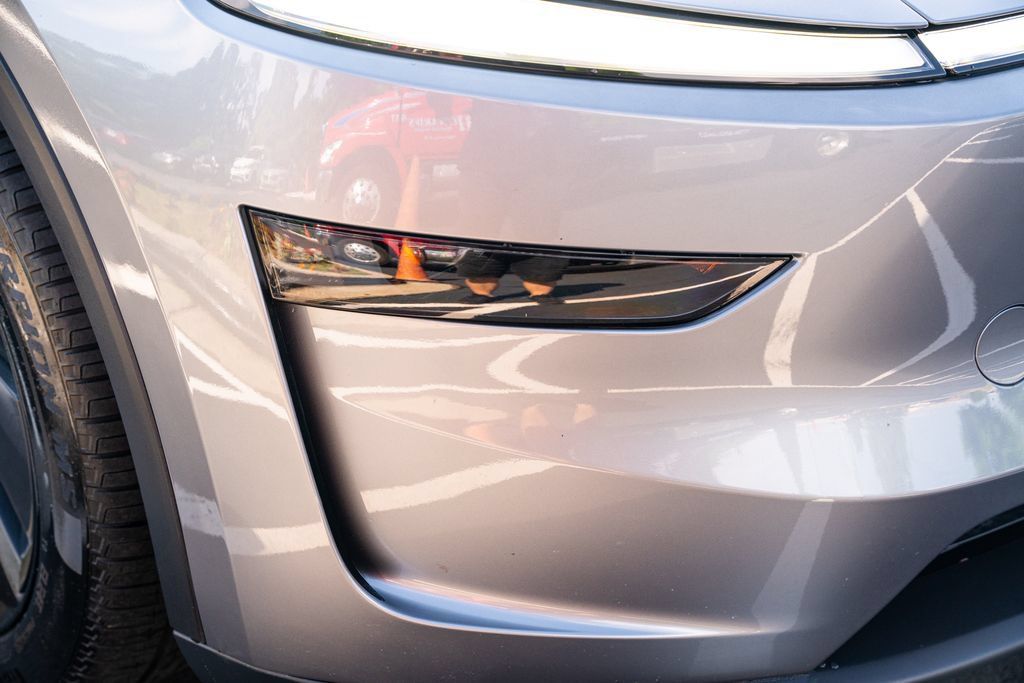Tesla Model Y Long Range