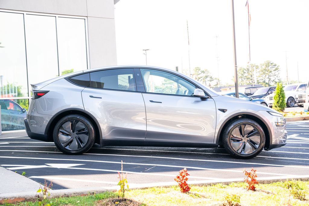 Tesla Model Y Long Range