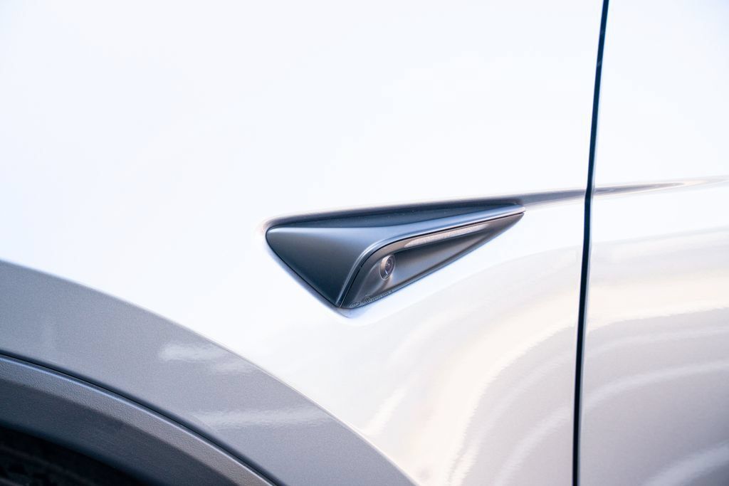Tesla Model Y Long Range