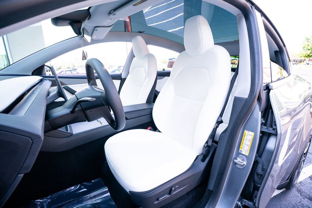 Tesla Model Y Long Range