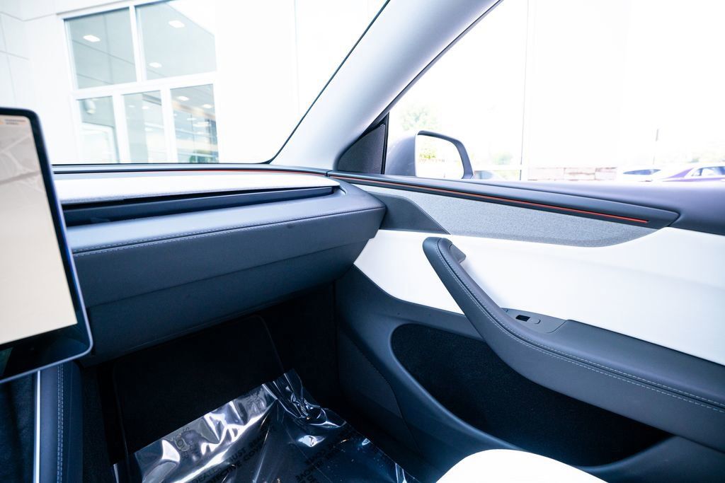 Tesla Model Y Long Range