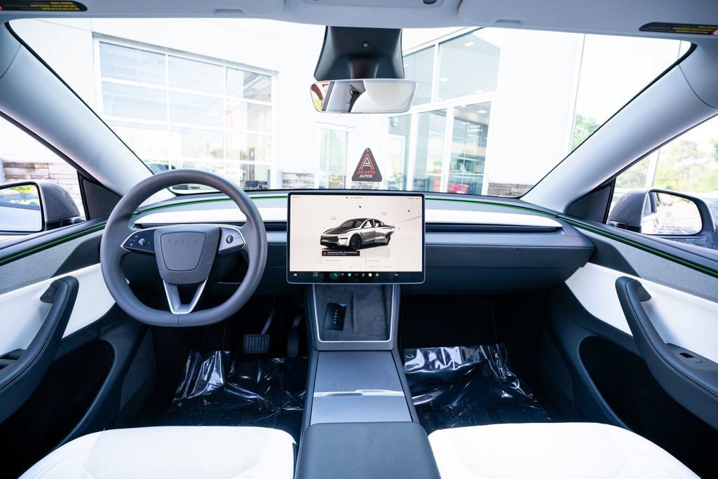Tesla Model Y Long Range
