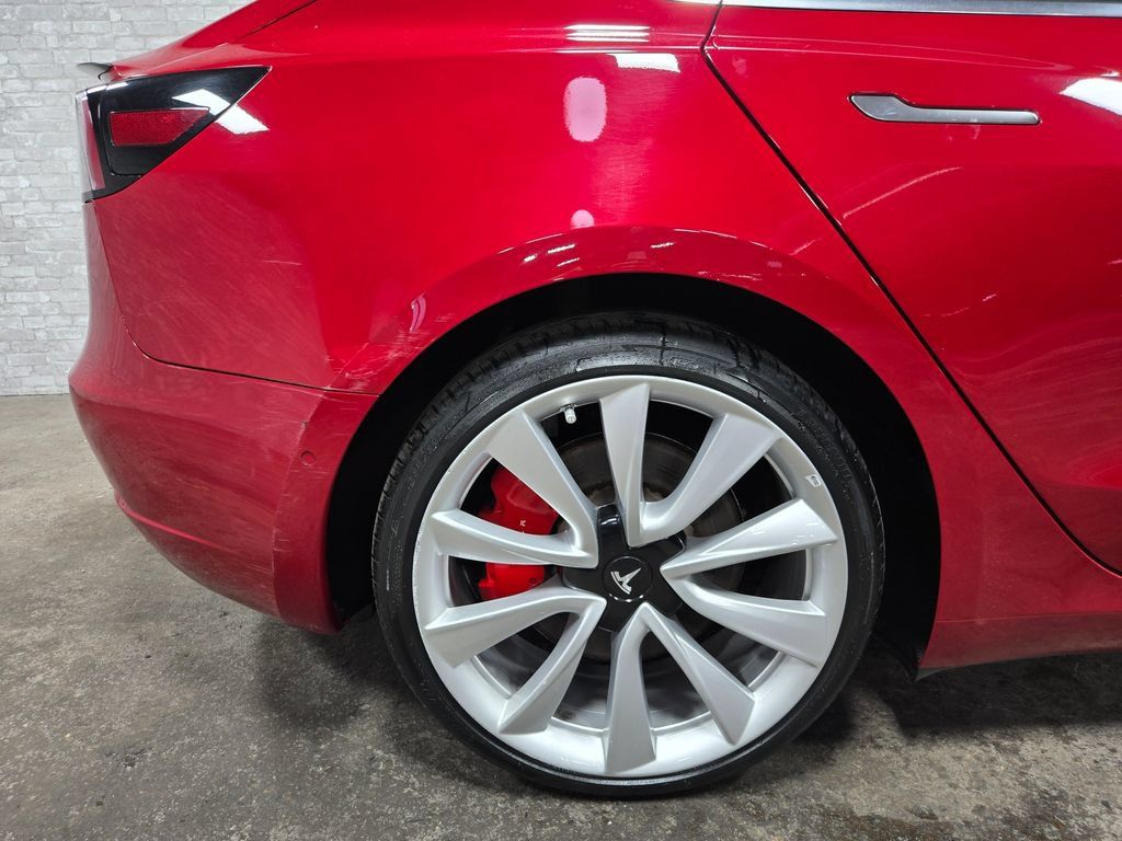 Tesla Model 3 Performance AWD