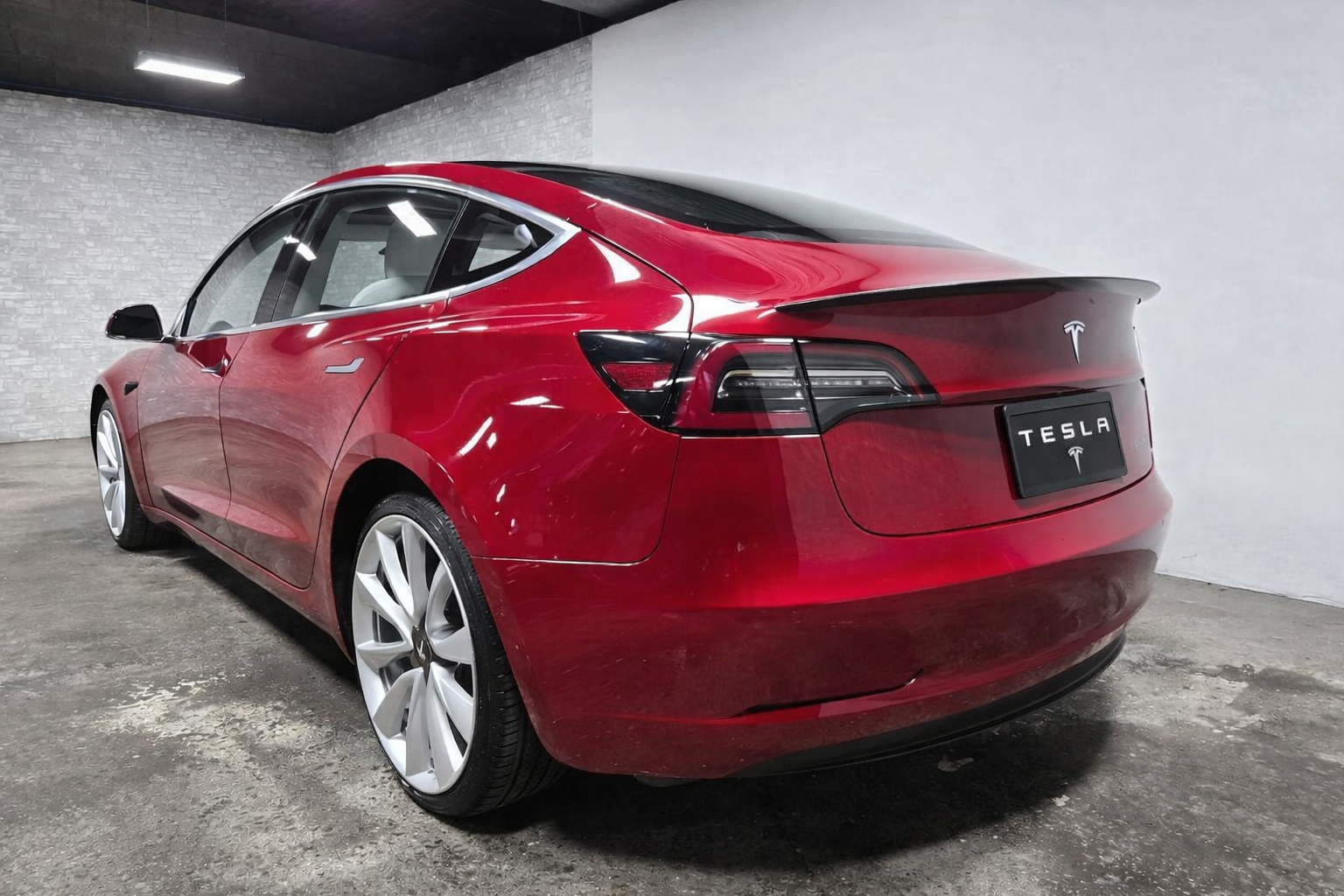Tesla Model 3 Performance AWD