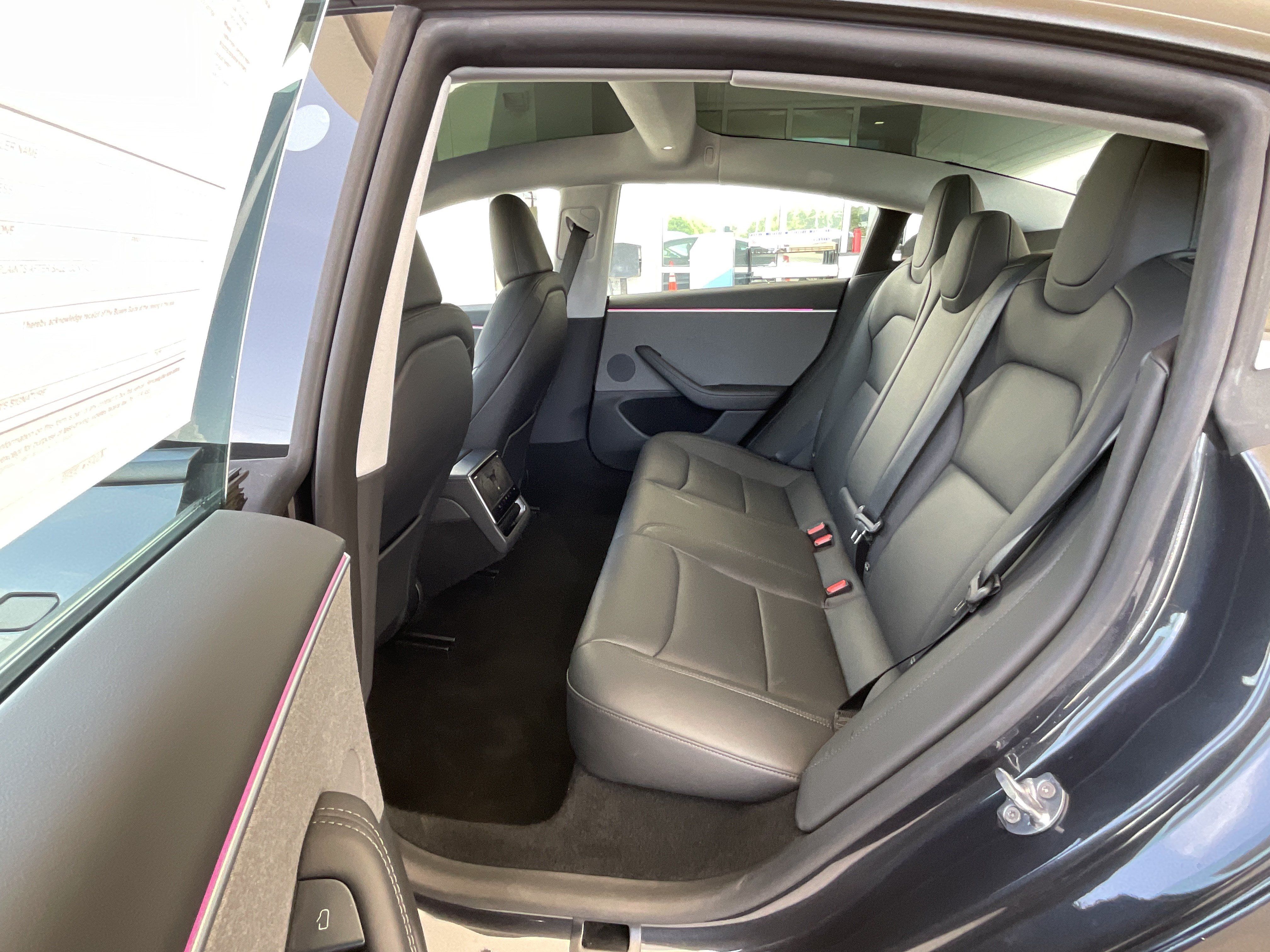 Tesla Model 3 RWD Long Range