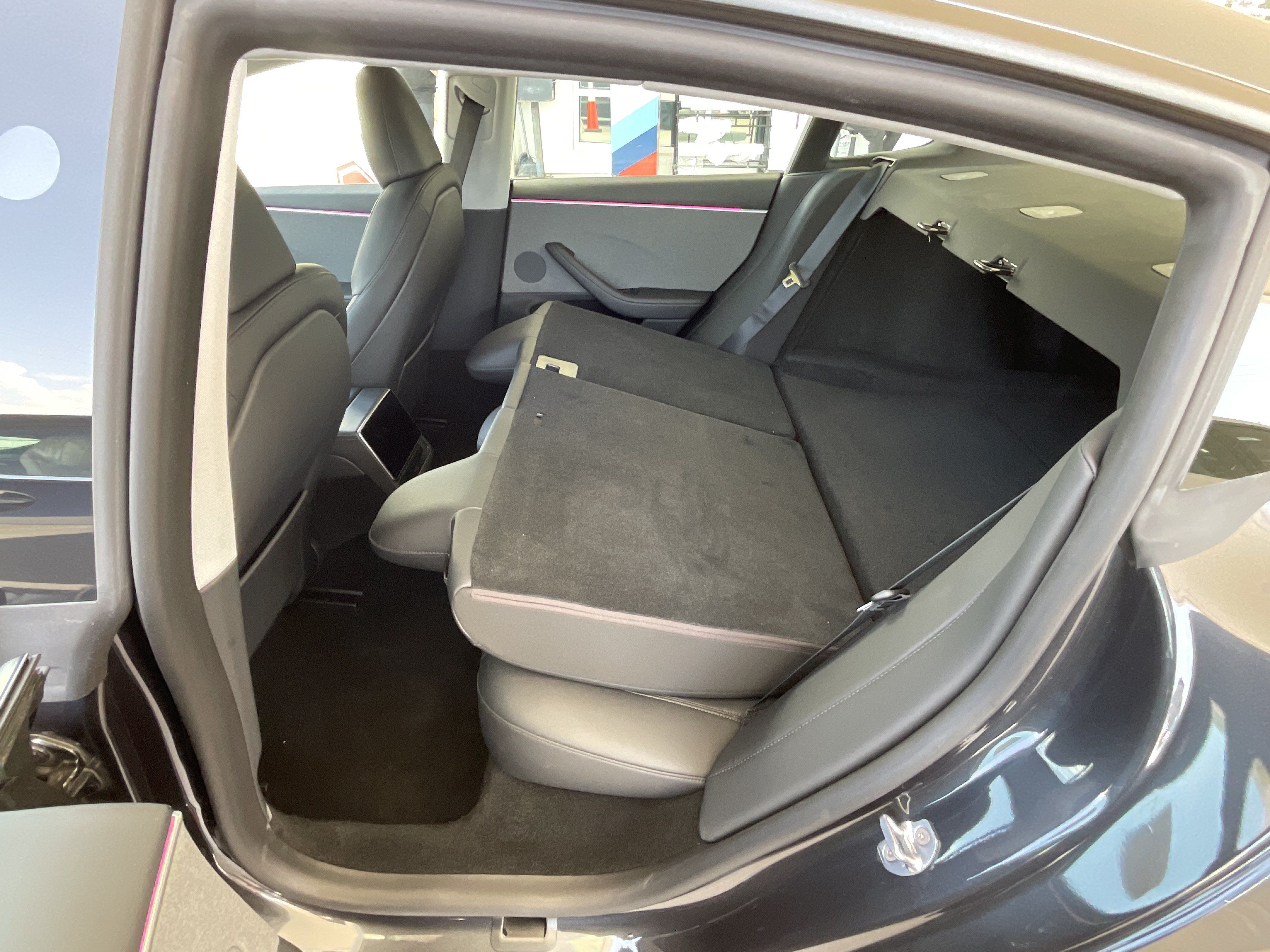 Tesla Model 3 RWD Long Range