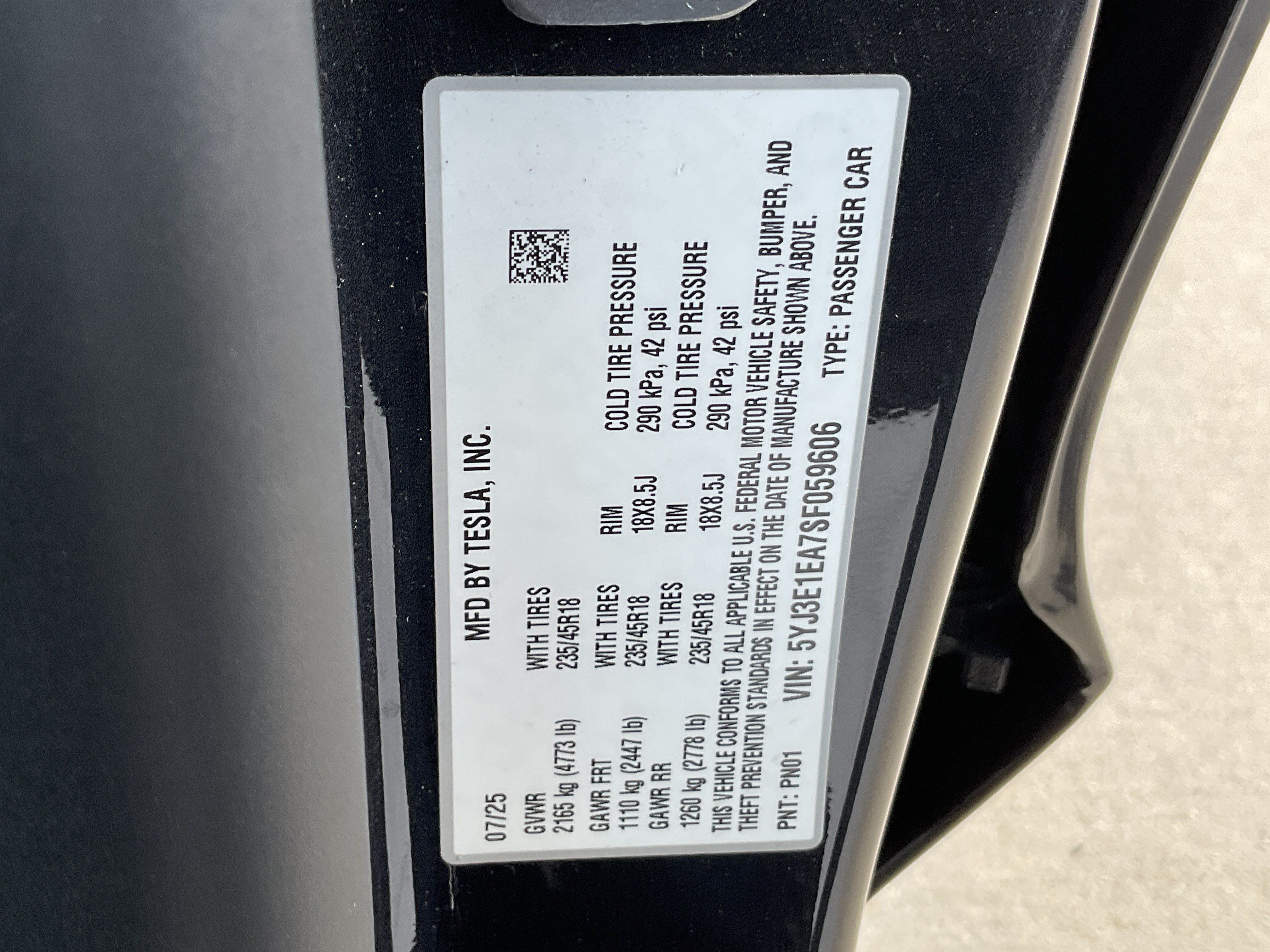 Tesla Model 3 RWD Long Range