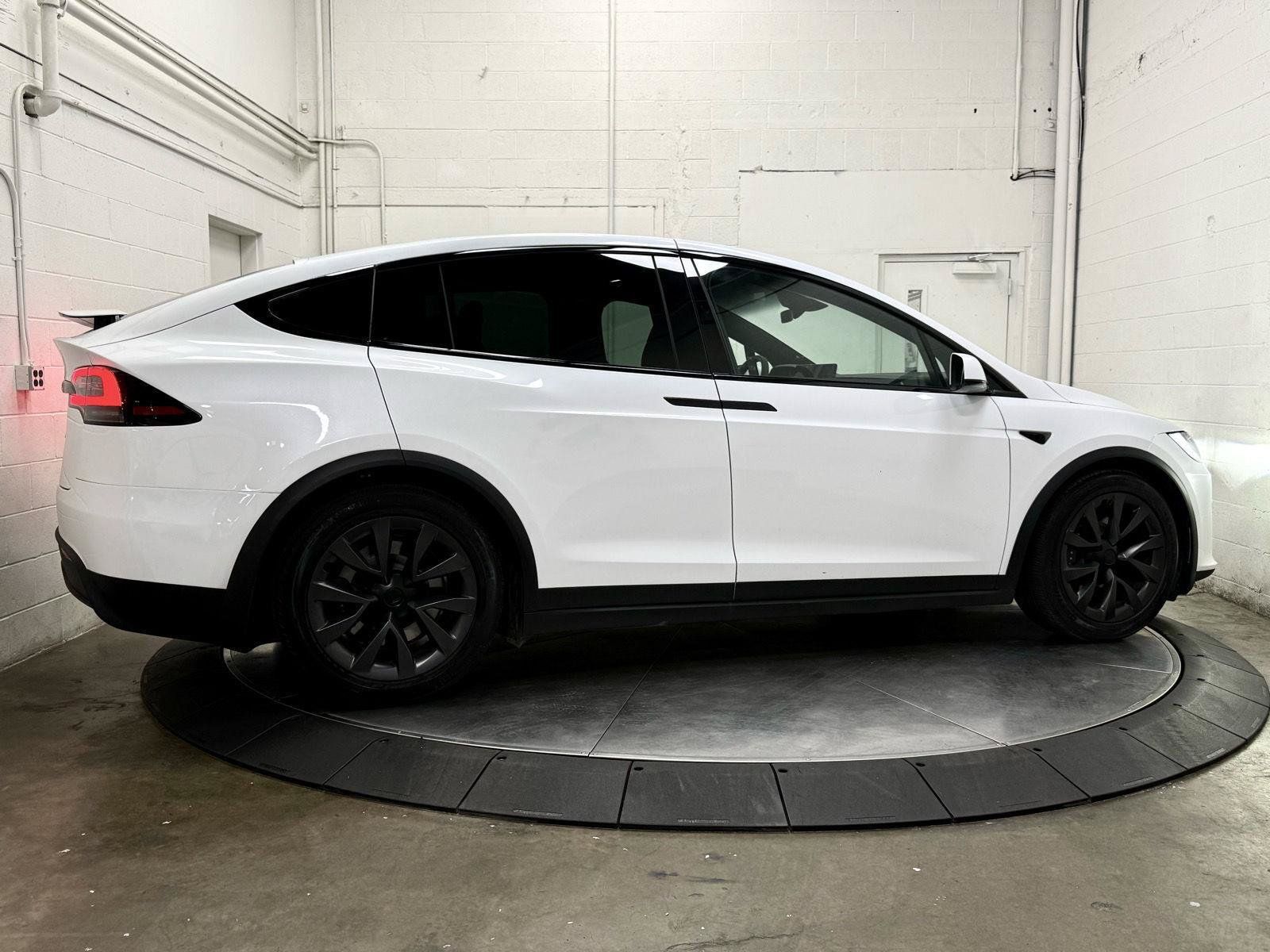 Tesla Model X AWD(7 Seats)